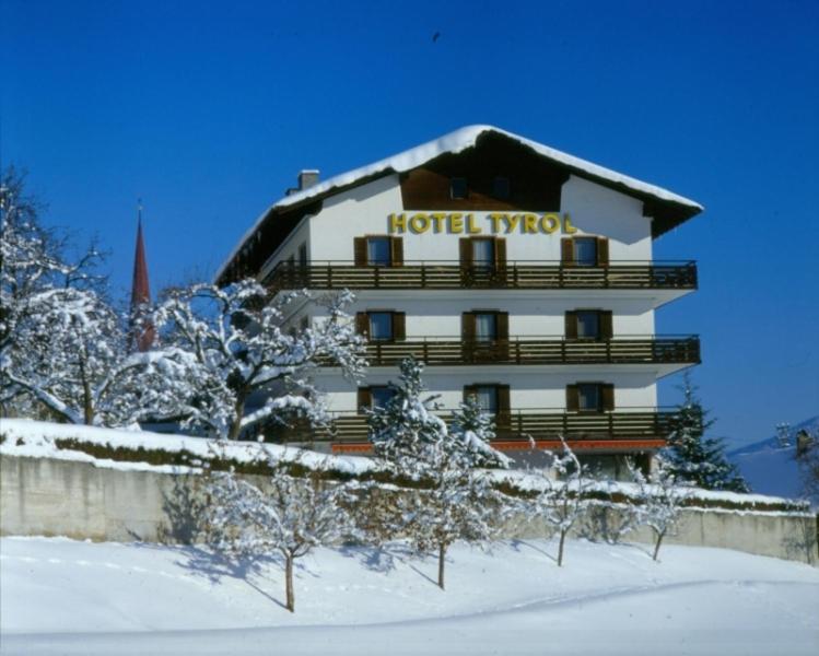 Hotel Tyrol Telfes im Stubai Exterior photo