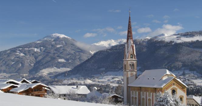 Hotel Tyrol Telfes im Stubai Exterior photo